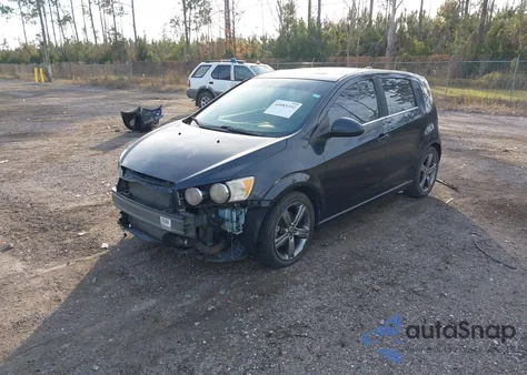 2013 Chevrolet Sonic Rs Auto z USA, uszkodzony, nr VIN 1G1JG6SB2D4152144